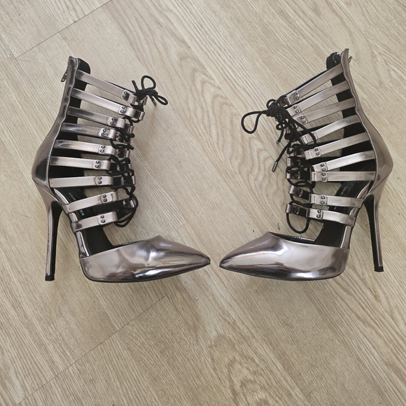 Steve Madden Metallic Strappy Heels - Picture 1 of 6